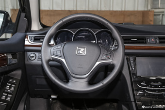 2015款众泰Z500 1.5T 手动尊贵型