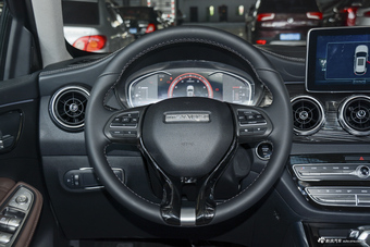 2018款君马MEET3 1.5T 自动豪华型