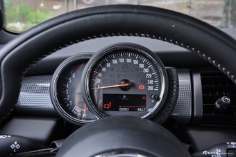 2017款MINI 1.5T自动COOPER CABRIO自由派