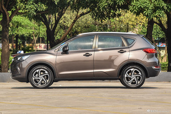 2017款风神AX5 1.4T自动趣悦型网联版