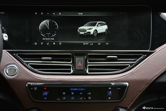 2018款君马S70 1.5T自动旗舰运动型
