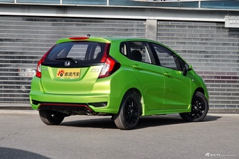 2018款飞度1.5L CVT潮跑+版