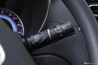 2017款福美来F7 1.5T 7座自动舒适型