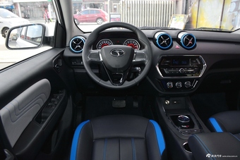 2018款东南DX3 EV400 豪华版