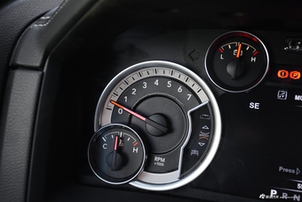 2017款RAM 1500 Laramie 5.7L豪华版