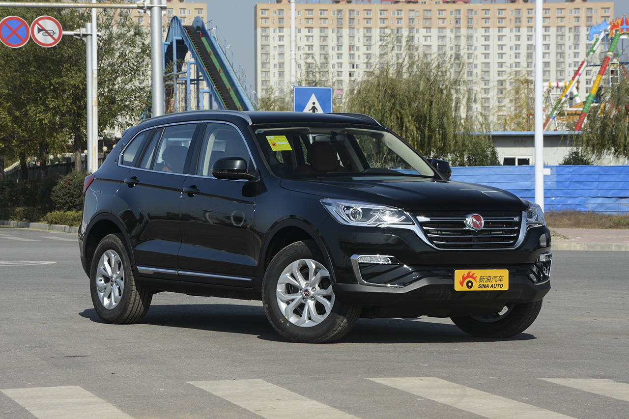 2018款汉腾X7S 1.5T 自动豪华型