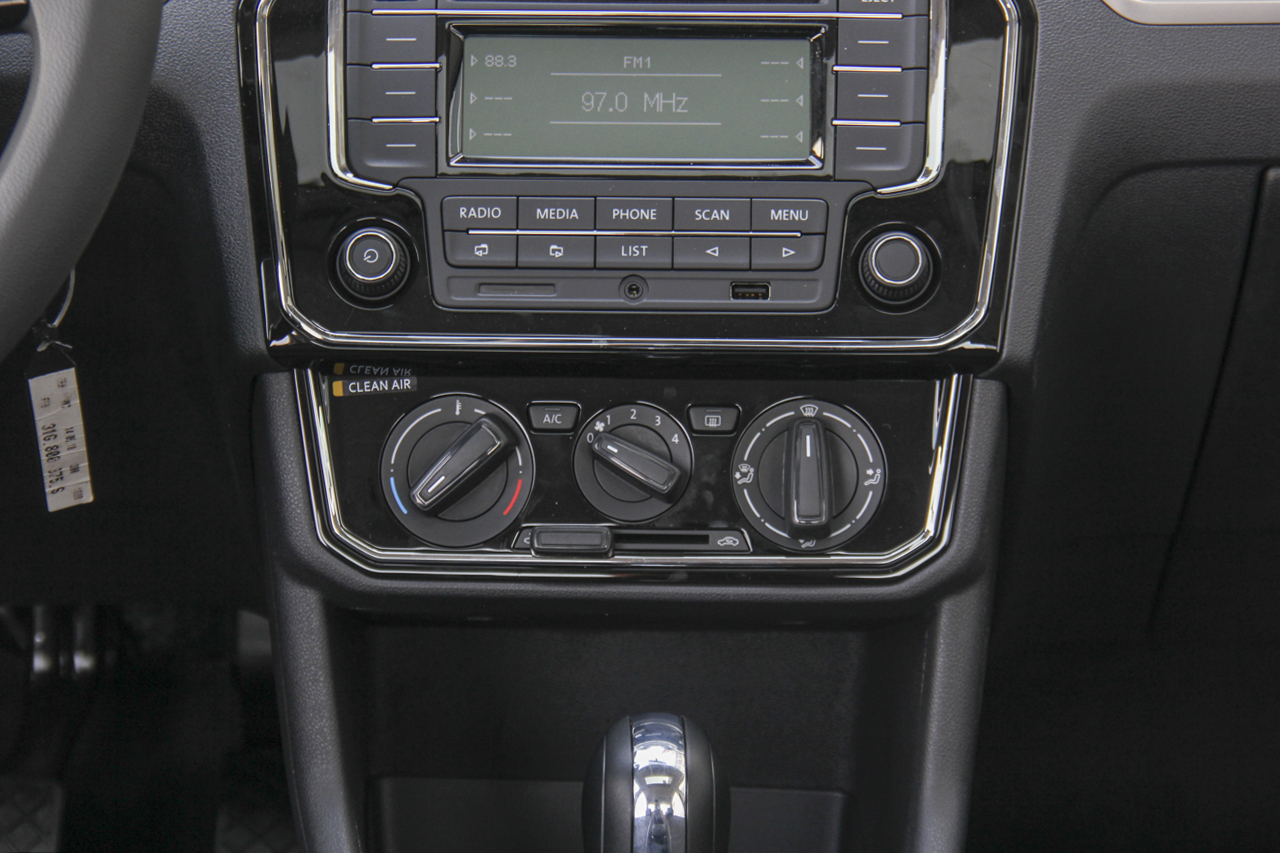 2017款捷达1.5L自动豪华型