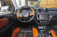 2016款东南DX3 1.5L手动旗舰型