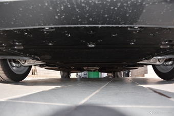 2018款奥迪A4L 1.4T自动30周年年型30 TFSI进取型 