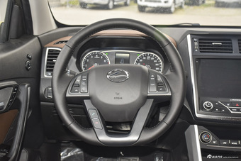 2016款陆风X5 Plus 1.5T自动创领版