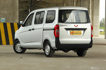 2017款五菱之光V 1.2L手动基本型 LMH