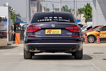 2017款帕萨特1.8T自动领尊版330TSI DSG