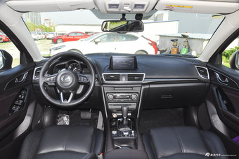 2017款马自达3昂克赛拉 两厢 2.0L 自动运动型