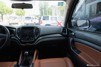 2017款长安CX70T改款 1.5T手动豪擎版