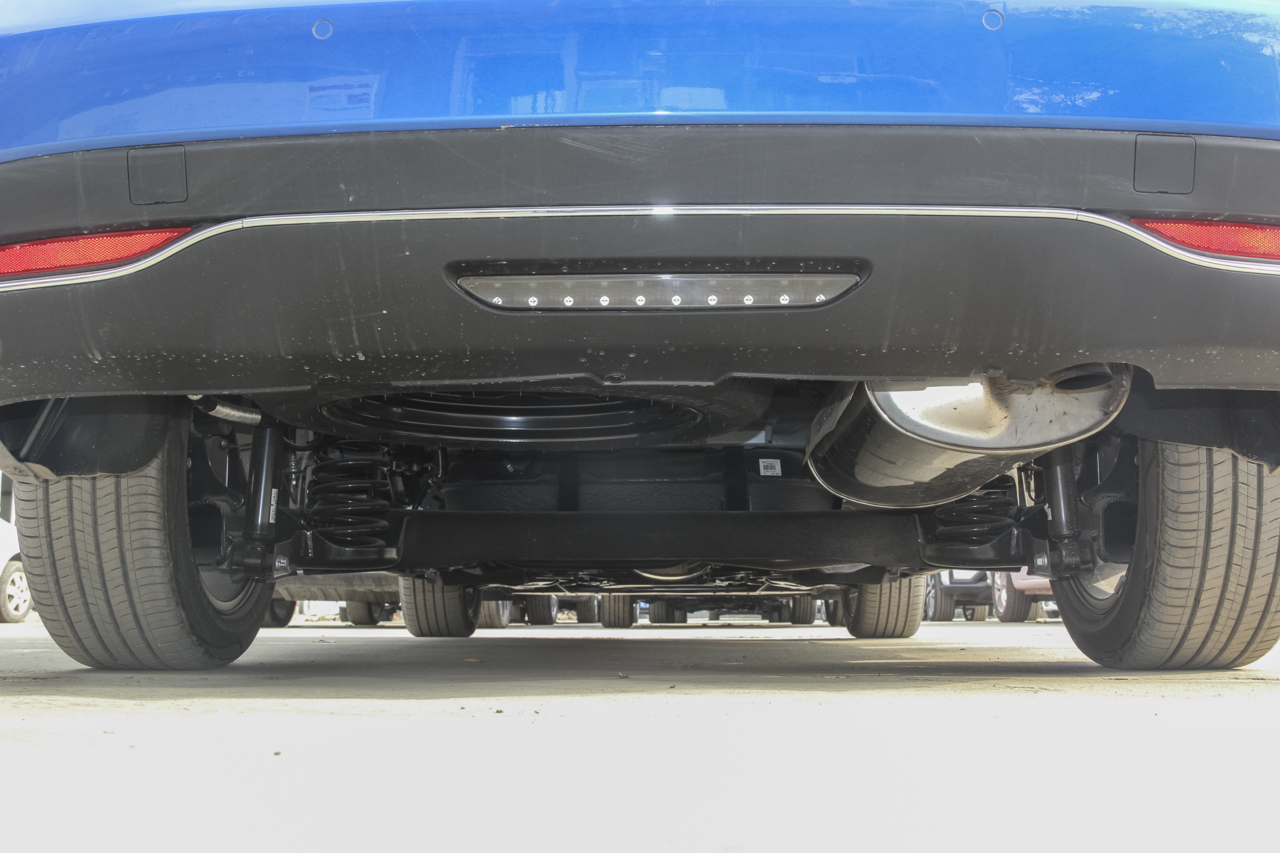 2017款比亚迪宋MAX 1.5T自动互联尊贵型 