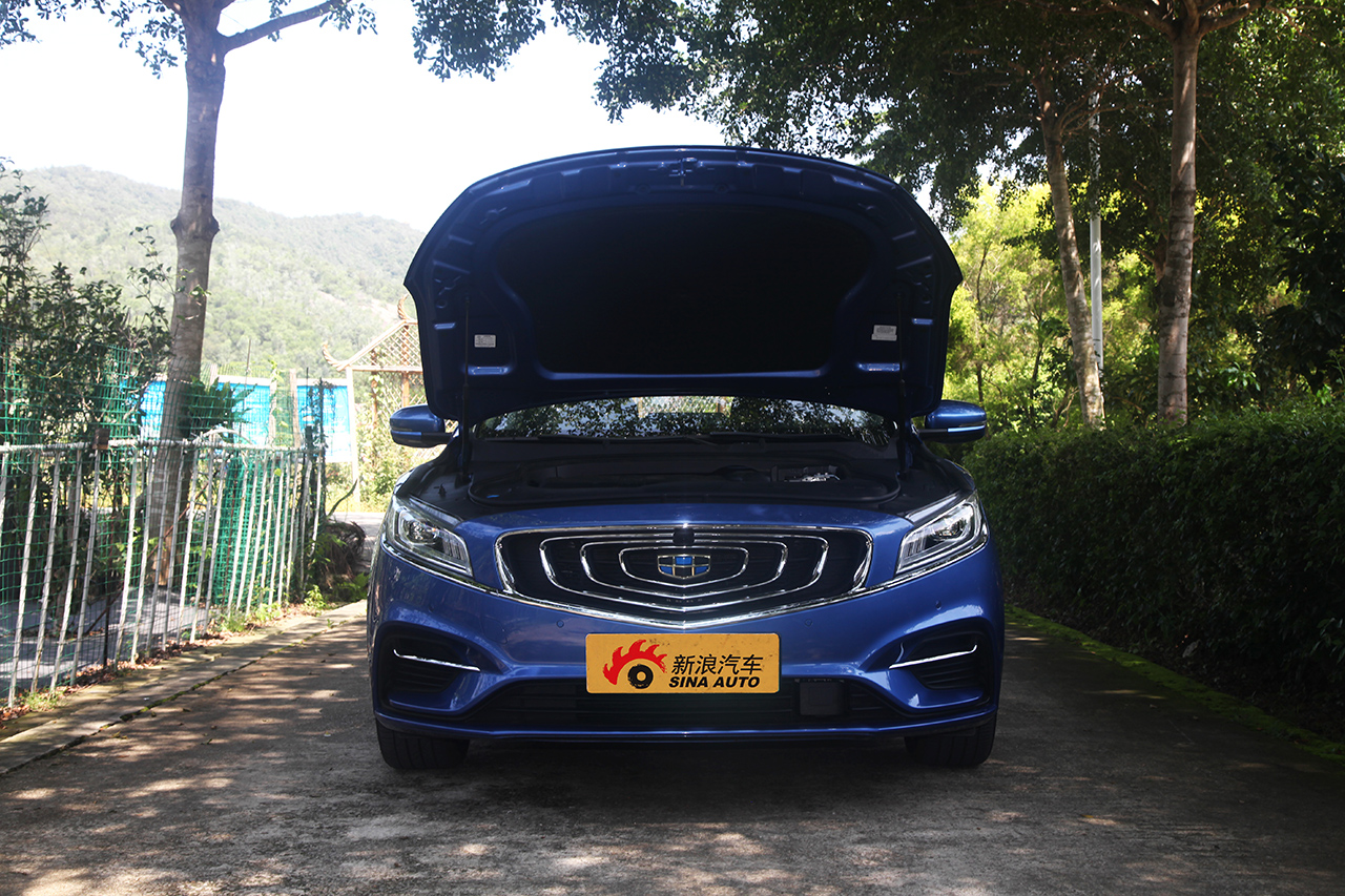 2018款吉利博瑞GE新能源PHEV 耀享版