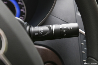 2017福美来七座版1.5T手动适·悦型7座