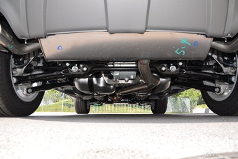 2016款揽胜极光2.0T自动PURE 风尚版