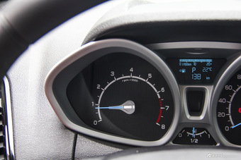 2013款翼搏1.5L自动尊贵型