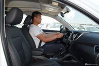 2017款长安CS75尚酷版 1.5T自动锋享型