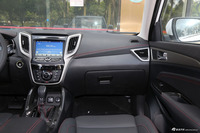 2017款长安CS75尚酷版 1.5T自动锋锐型