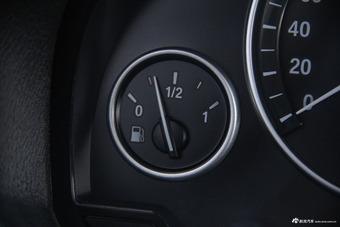 2014款宝马X3 2.0T自动xDrive28i X设计套装