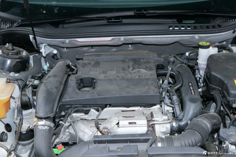 2017款雪铁龙C5 1.8T自动380THP尊贵型