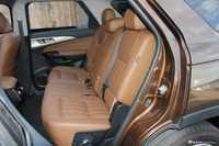 2017款长安CS95 2.0T自动四驱智驭版 