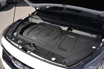2017款瑞虎7 SPORT 1.5T自动尊贵版