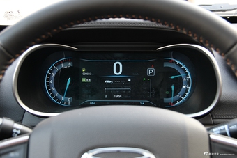 2017款凯翼X3 1.6L自动发烧友版