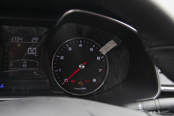 2018款名爵6 1.5T手动20T精英智联版