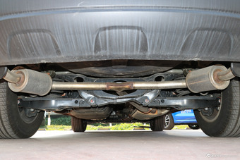 2017款比亚迪宋盖世升级版1.5TI手动豪雅型