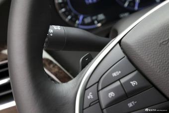 2017款CT6 2.0T自动28T豪华型