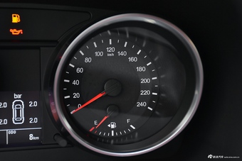 2017款哈弗H6运动版1.5T手动两驱精英型蓝标