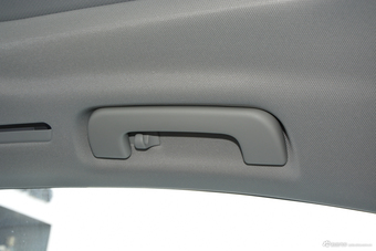 2018款奥迪A8L 3.0T自动55 TFSI quattro豪华型