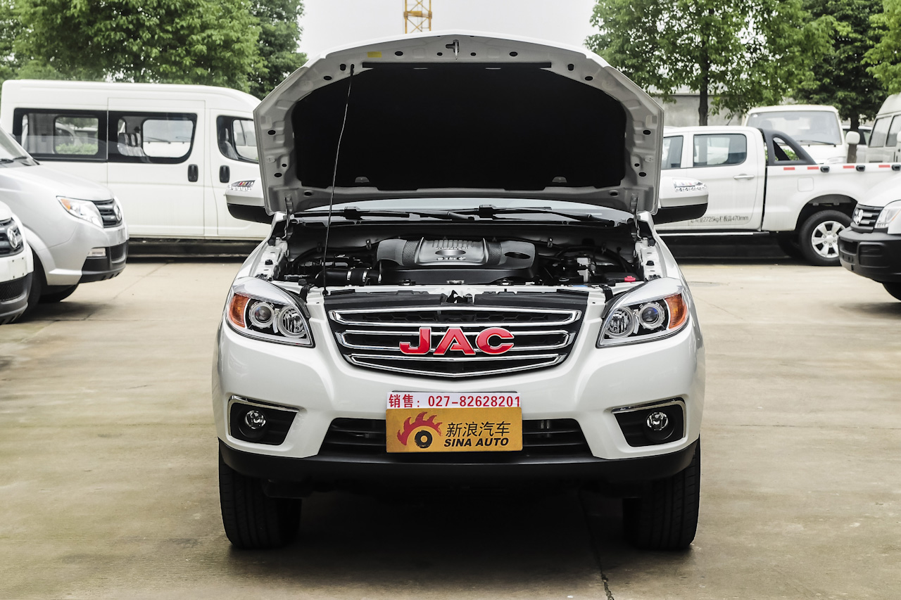 2015款帅铃T6 2.8T手动柴油新锐型HFC4DA1-2C