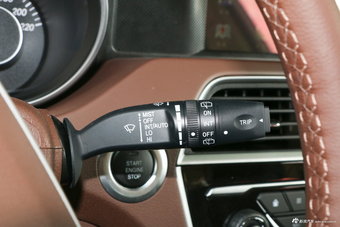 2017款猎豹CS10 1.5T自动尊贵型