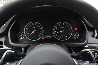 2018款宝马X5 3.0T 自动xDrive35i M运动型