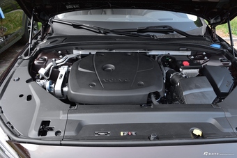 2019款沃尔沃S90 2.0T自动T5智尊版