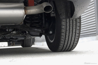 2017款福克斯三厢1.6L自动舒适型智行版