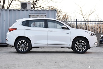 2018款瑞虎7 1.5T自动精英版