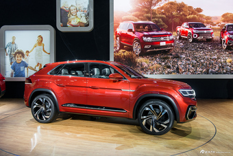 实拍|大众Atlas Cross Sport概念车 比途昂更运动