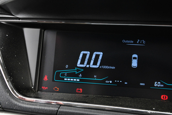 2017款欧尚1.5L手动精英型