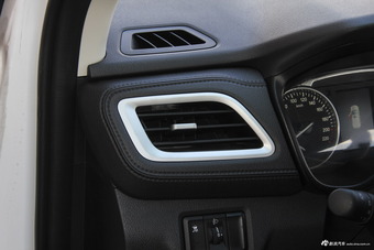 2018款斯威X7 1.5T手动豪华型7座