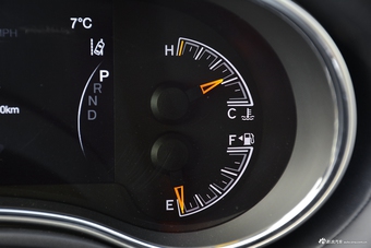 2017款大切诺基3.6L自动Summit