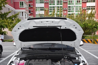 2019款奔腾X40 1.6L自动互联智酷型