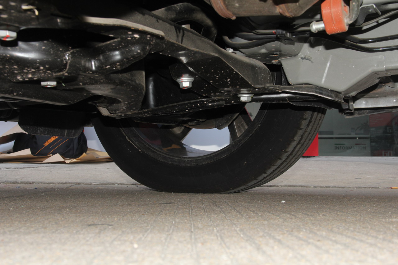 2018款斯威X7 1.5T手动豪华型7座