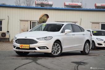 2017款福特蒙迪欧1.5T自动时尚型