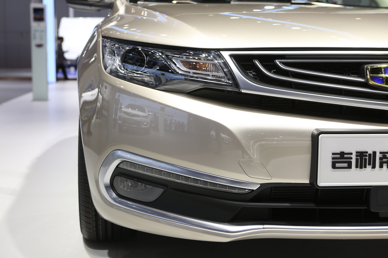吉利帝豪GL