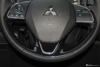 2018款欧蓝德2.0L自动两驱嘉乐版7座